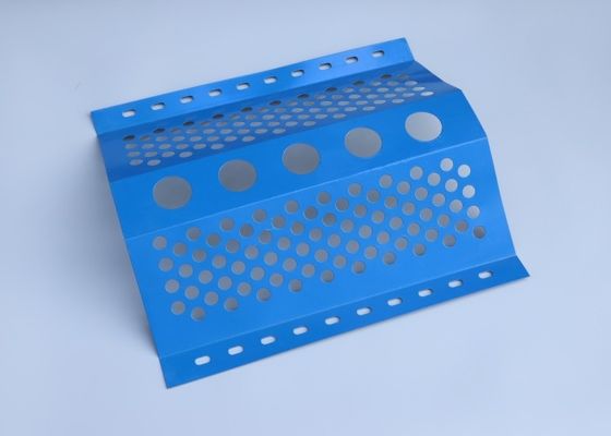 Wielofunkcyjne arkusze zabezpieczające i wentylacyjne z kwadratowymi otworami o długości 2,4 m