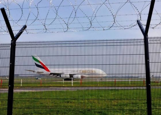 4,0 m 5,2 m Panele z siatki drucianej powlekane tworzywem sztucznym Panele ogrodzeniowe z siatki bezpieczeństwa lotniska