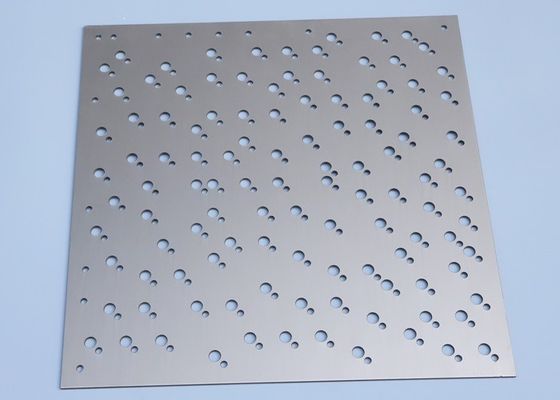 Srebro Perforated Sheet z dostosowanymi kształtami otworów