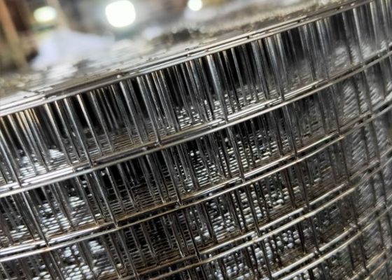 Złote galwanizowane rolki ze spawaną siatką do wzmocnienia betonu